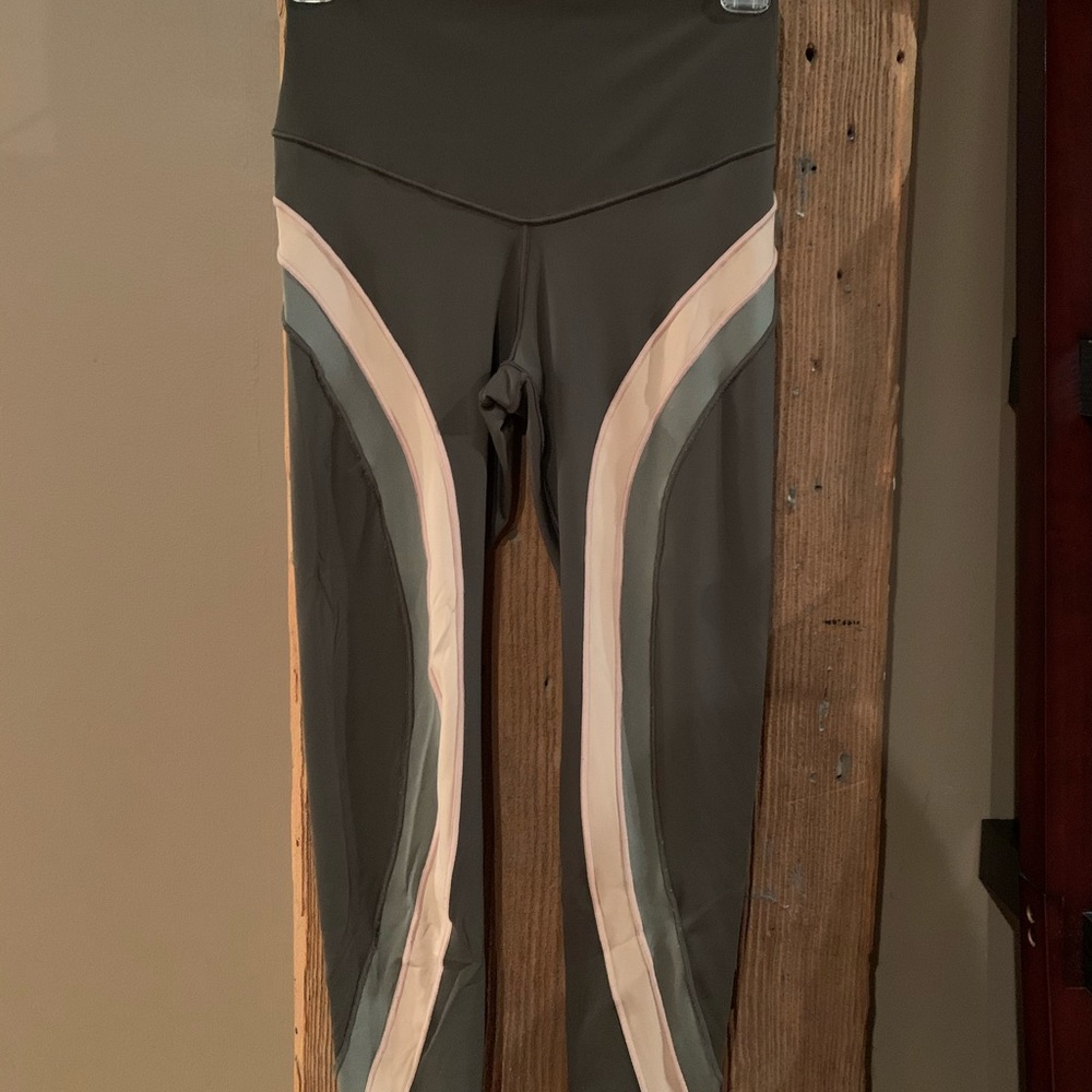 Aerie Green Yoga Crop Pant